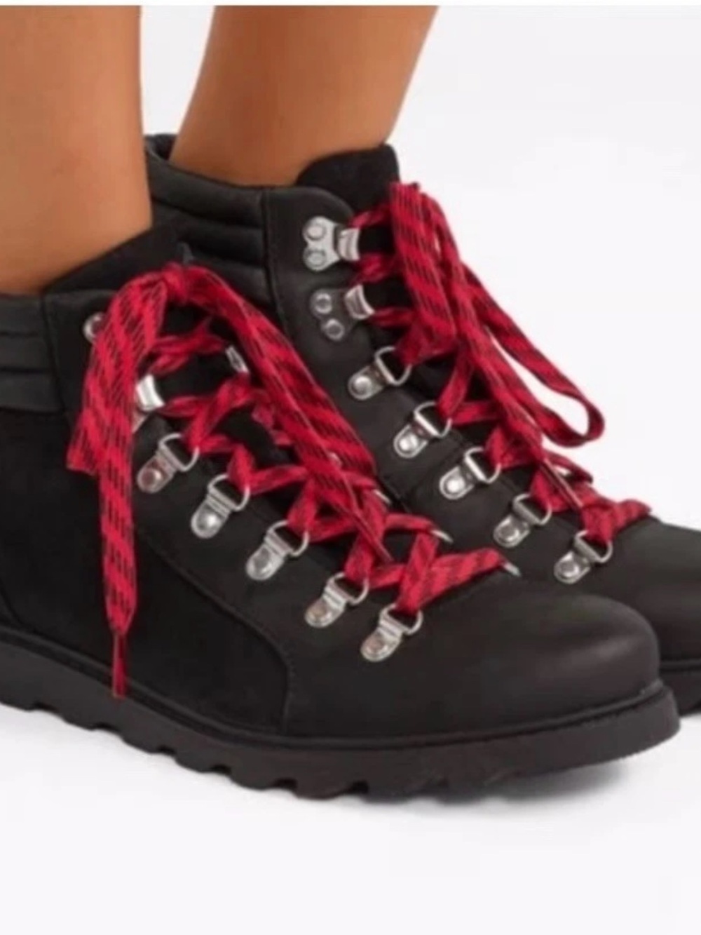 Sorel Ainsley Conquest Boots size 8.
